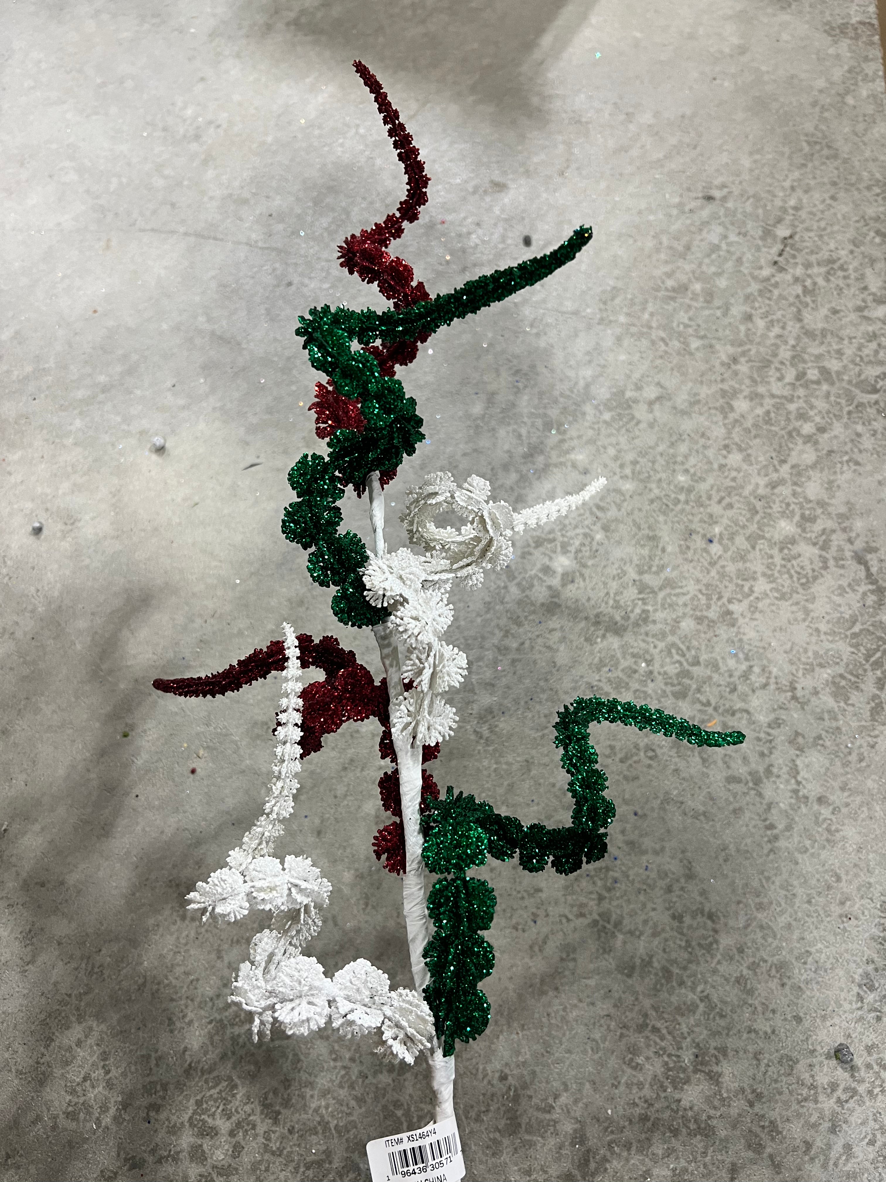 25”H Christmas spike Curley spray - XS1464Y4
