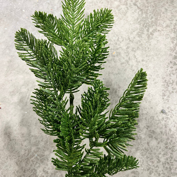 20”H noble fern spray- XV769409