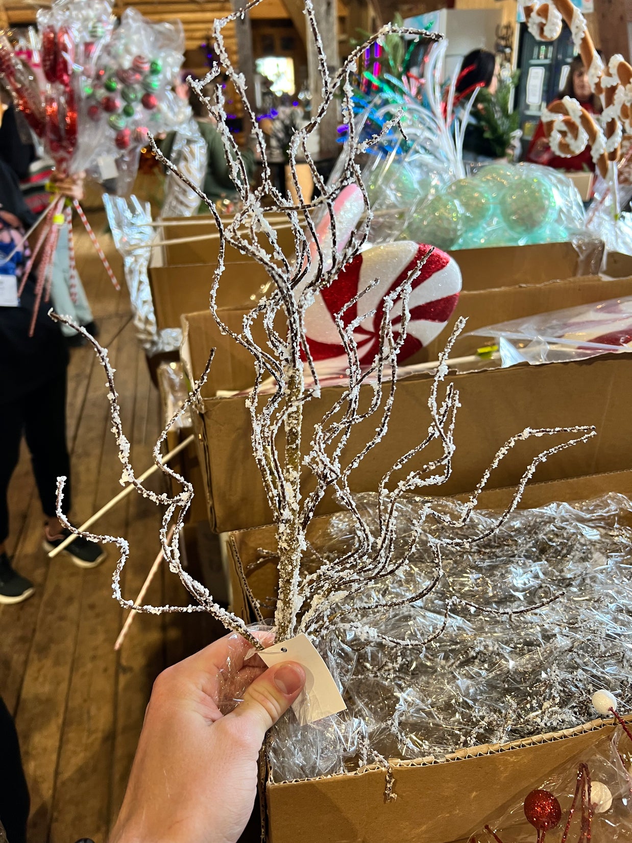 20”H branch  spray  - XS9522