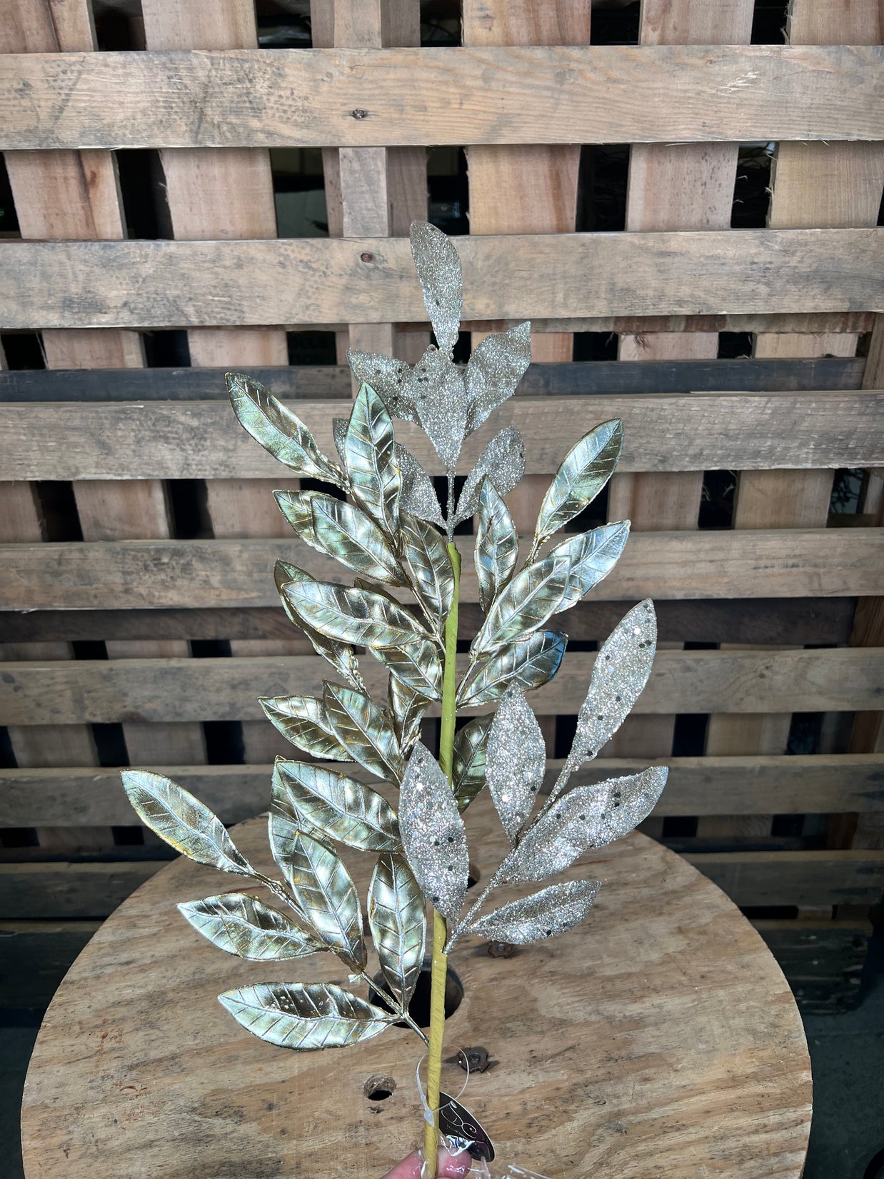 30"  gold mixed metallic bayleaf spray - DCSP3618