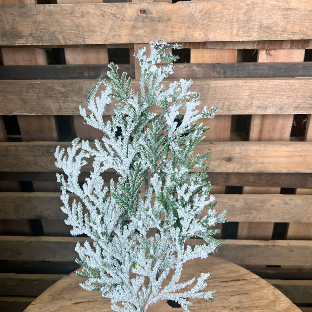 21” Snow Cedar Spray - 82276SNOW