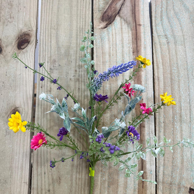 18" Daisy spray , wreath embellishment, spring floral, 63502SP18 - MBcraftssupplyco